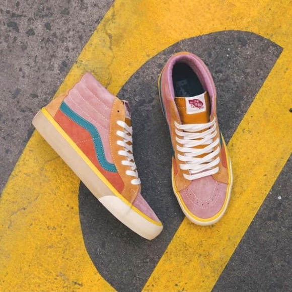 Sk8-Hi Multicolor LX Pack Limited Edition Unisex W 8.5/ M 7 - Picture 2 of 9